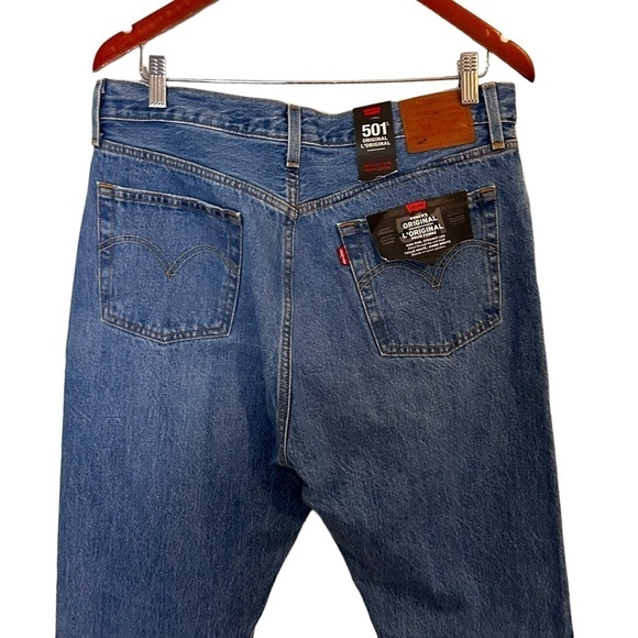 Levi's 501 Original Fit Jeans - Picture 10 of 15